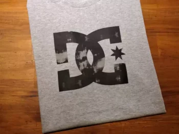 Remera DC Shoes Fill Batik