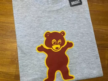 Remera Grizzly Mascot