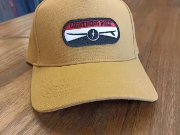 Gorra Lightning Bolt Quilla