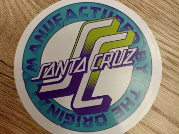 Calcomania Santa Cruz Manufactured