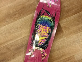 Tabla Old School Skate CNC Yarara 9.6