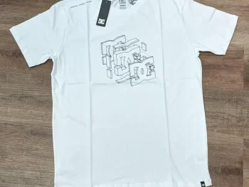 Remera DC Shoes Rebuild